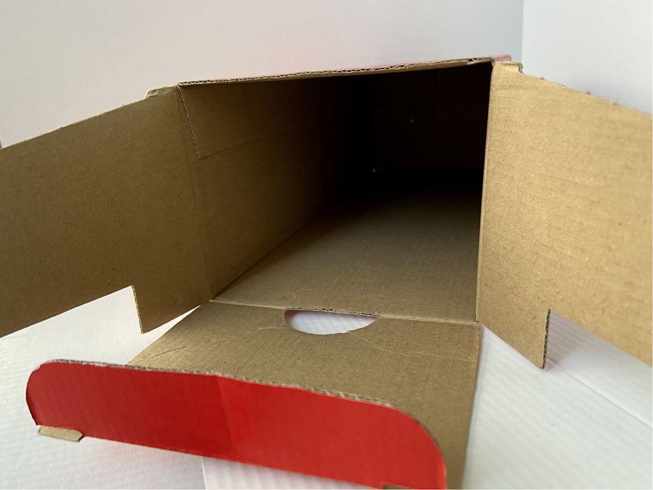 Caixa de chinelos Nike