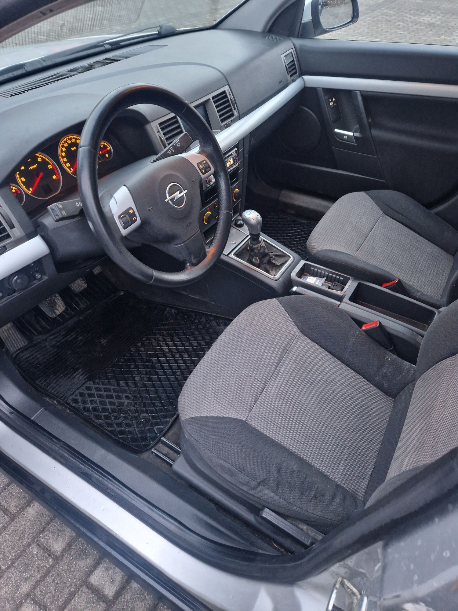 Opel Vectra C 2005r 1.9-Diesel