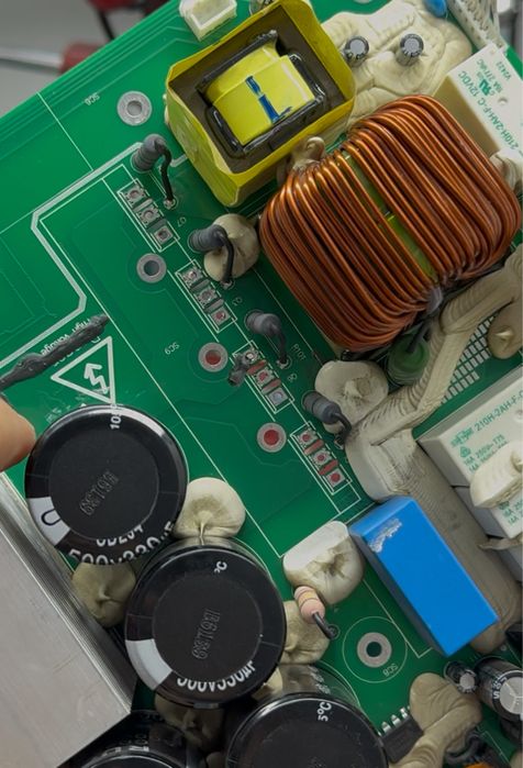 Ремонт Ecoflow / Bluetti / Jackery по всій Україні