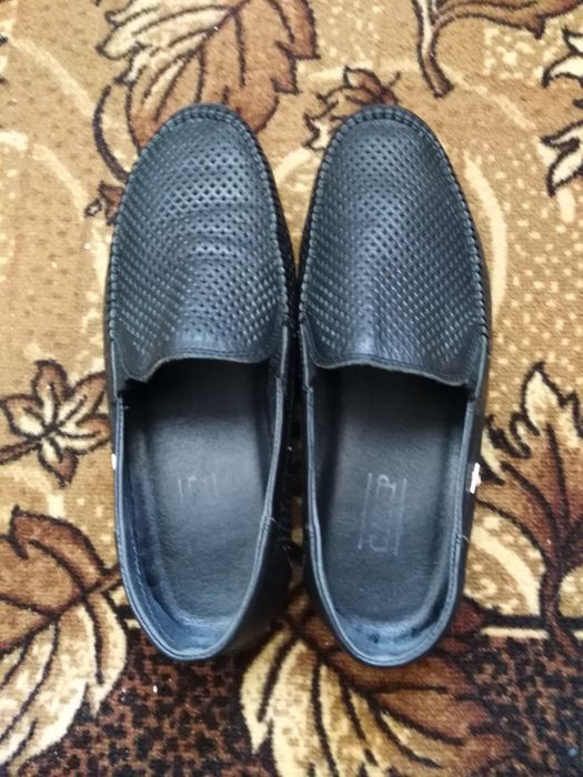 Продам мокасины мужские.