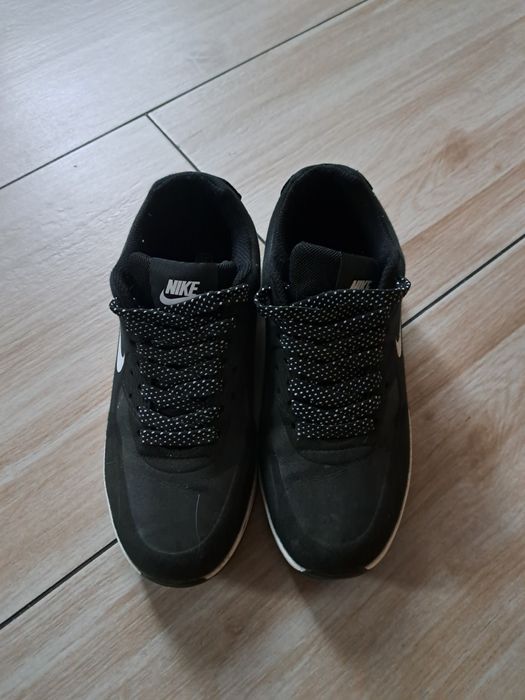 Buty nike czarno białe