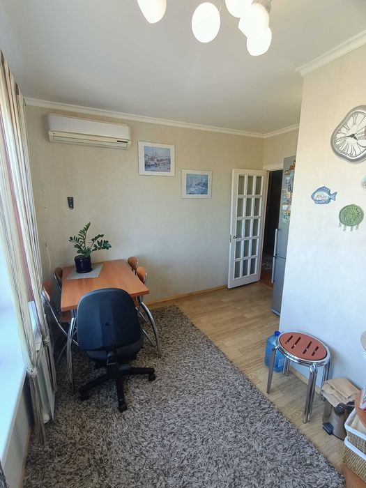 Продам 3-х к.квартиру Космос.