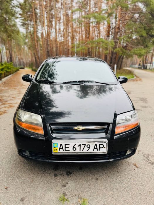 Chevrolet Aveo T200 SE 2006 г 1.5 бензин с салона в одной семье