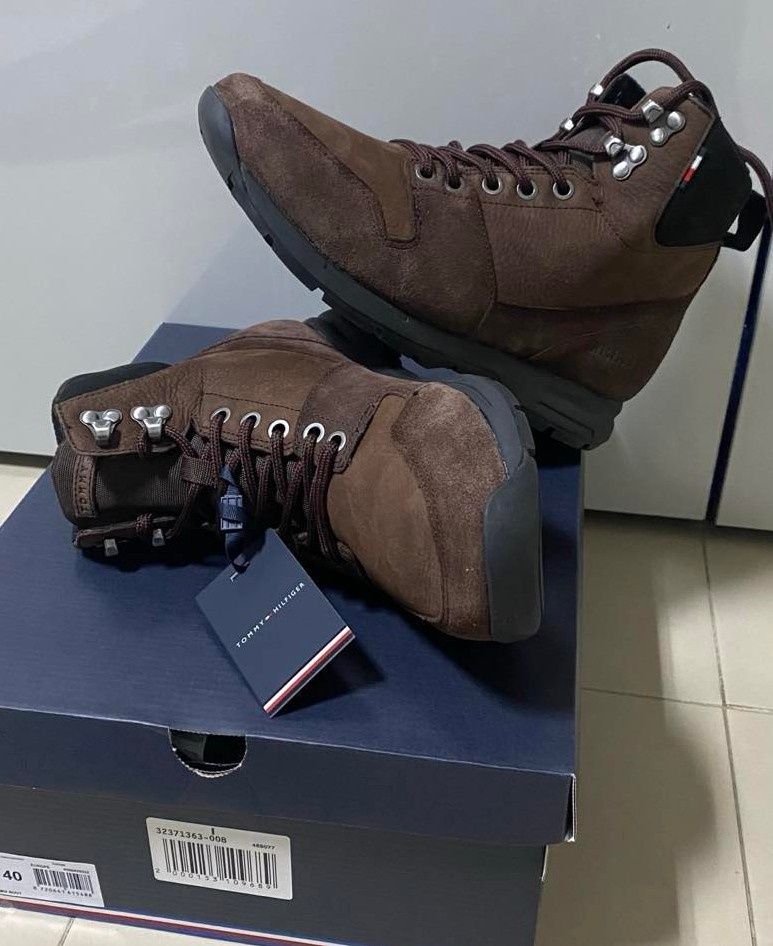 Botas de homem tamanho 40 Tommy Hilfiger