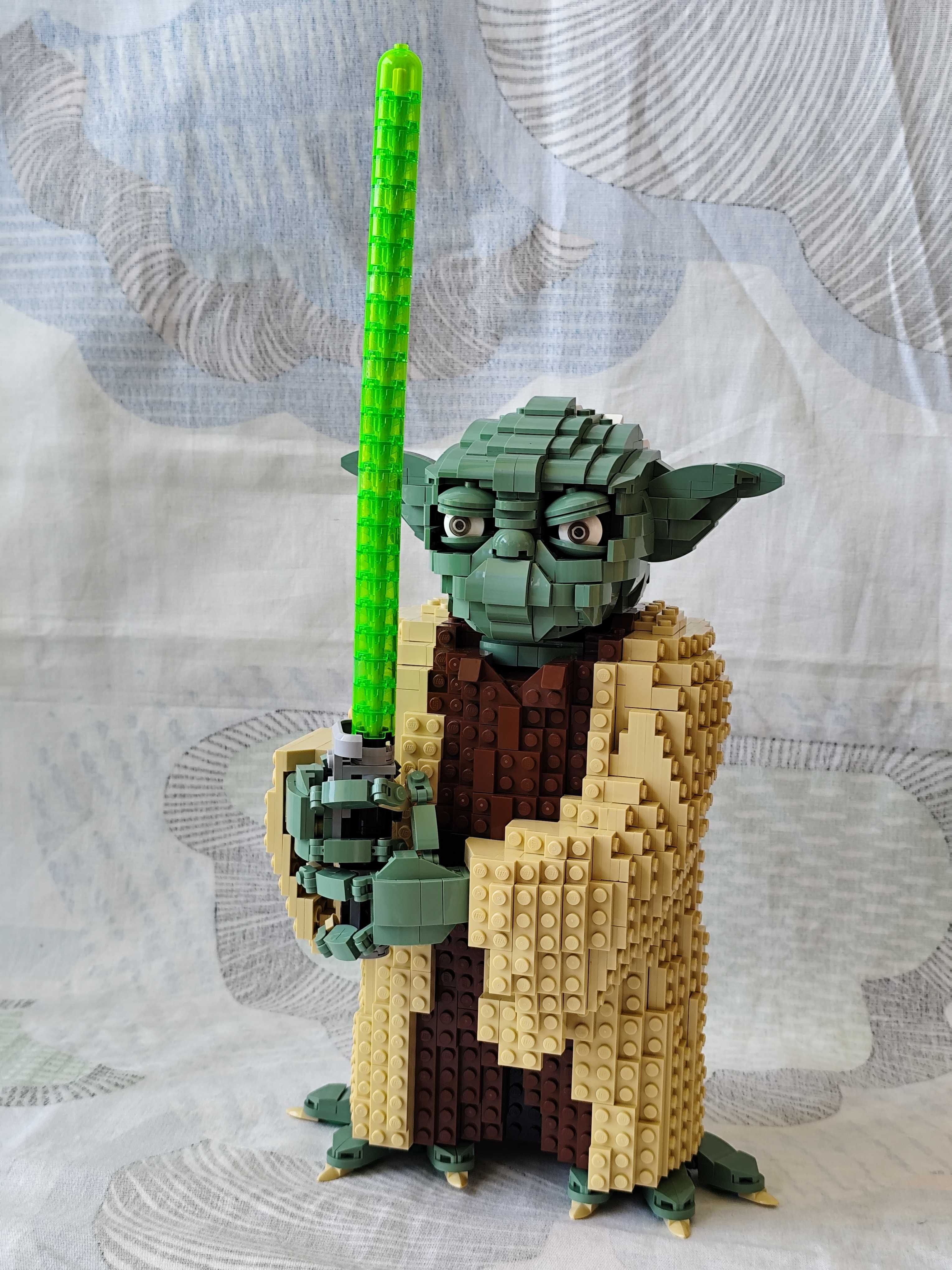 75255 LEGO Star Wars Yoda, Usado, completo