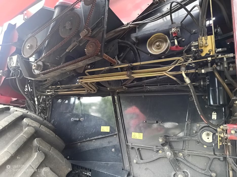 Продам комбайн Кейс 7088