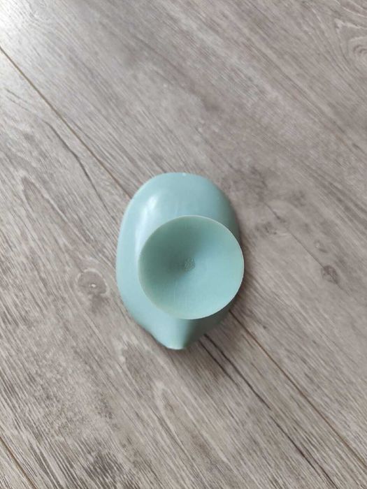 Mydelniczka ociekacz z odpływem