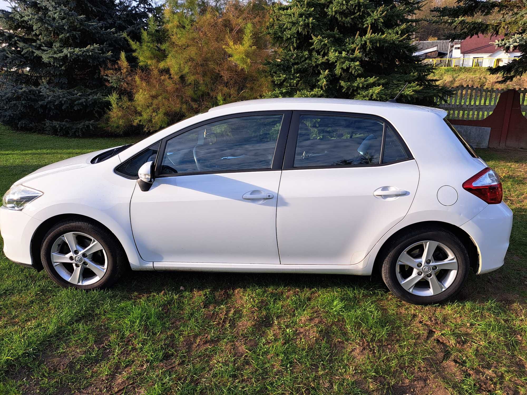 Toyota Auris 1.3 B