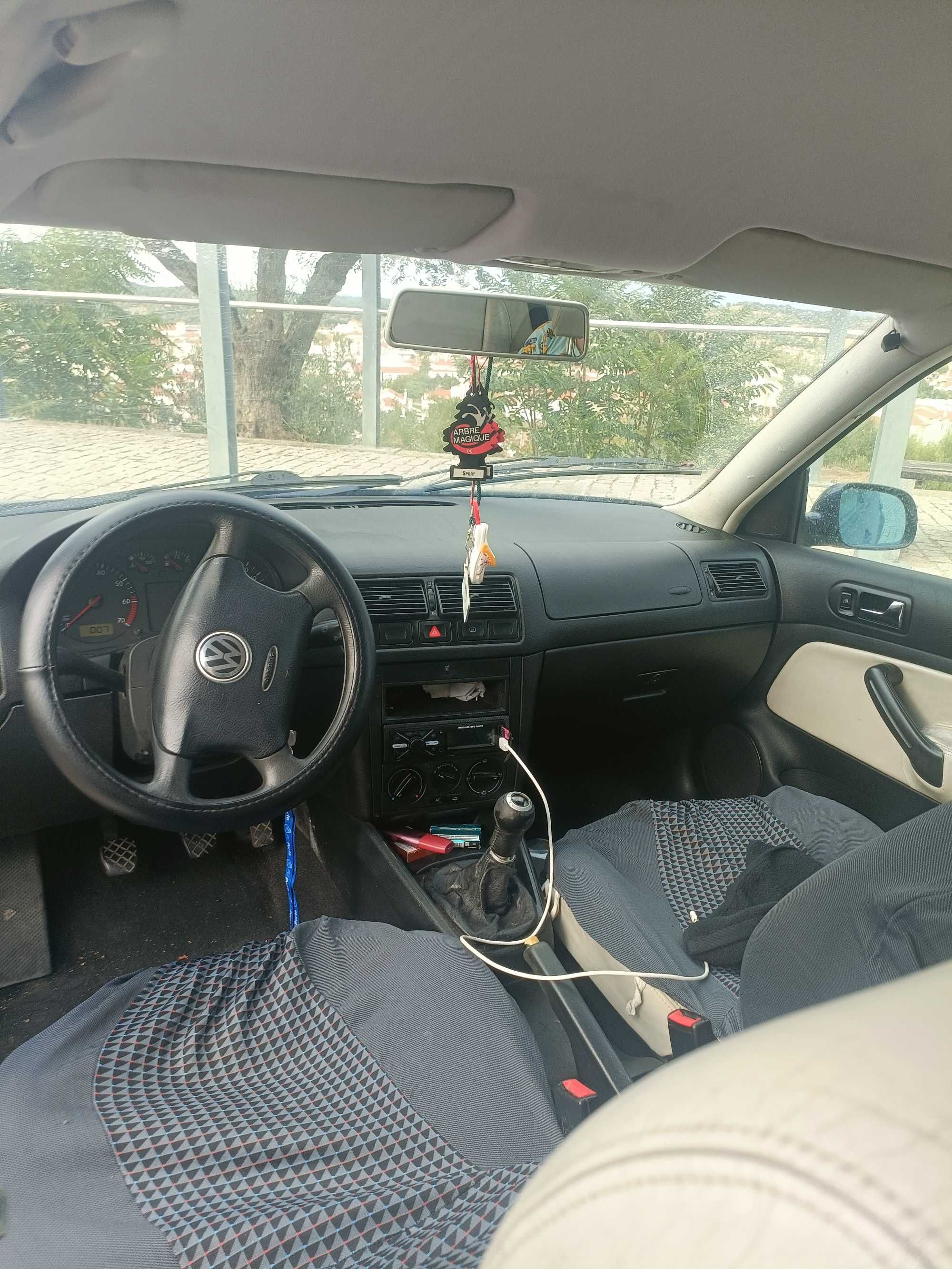 Vendo Golfe 4 , meu carro do dia há dia