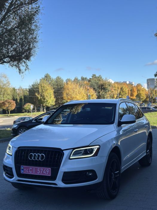 Audi Q5 Premium Plus 3.0 TFSI Quattro S-Line