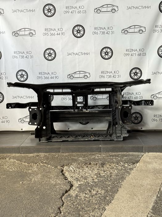 Передня панель телевізор Volkswagen Passat B6 2.0 TDI 2005-2010 р.