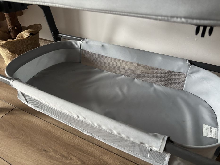Maxi-Cosi Iora Łóżeczko dostawne Essential Grey