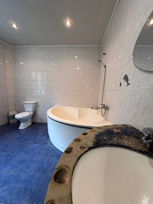 Продам 2х этажний дом в Подгороднем