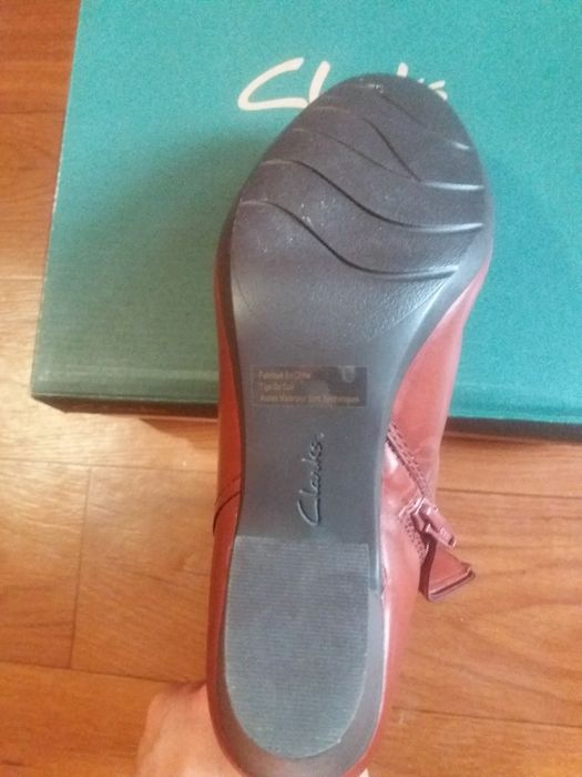 Женские полусапожки Clarks р41 кожанные
