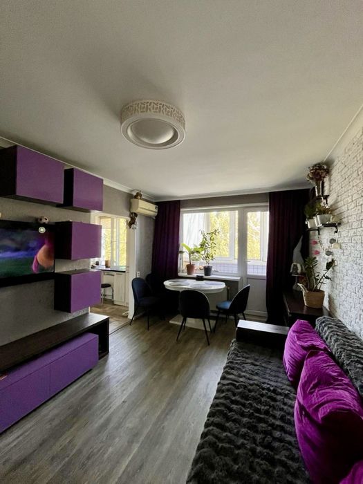 Продам 3-кімнатну квартиру з автономним опаленням і ремонтом