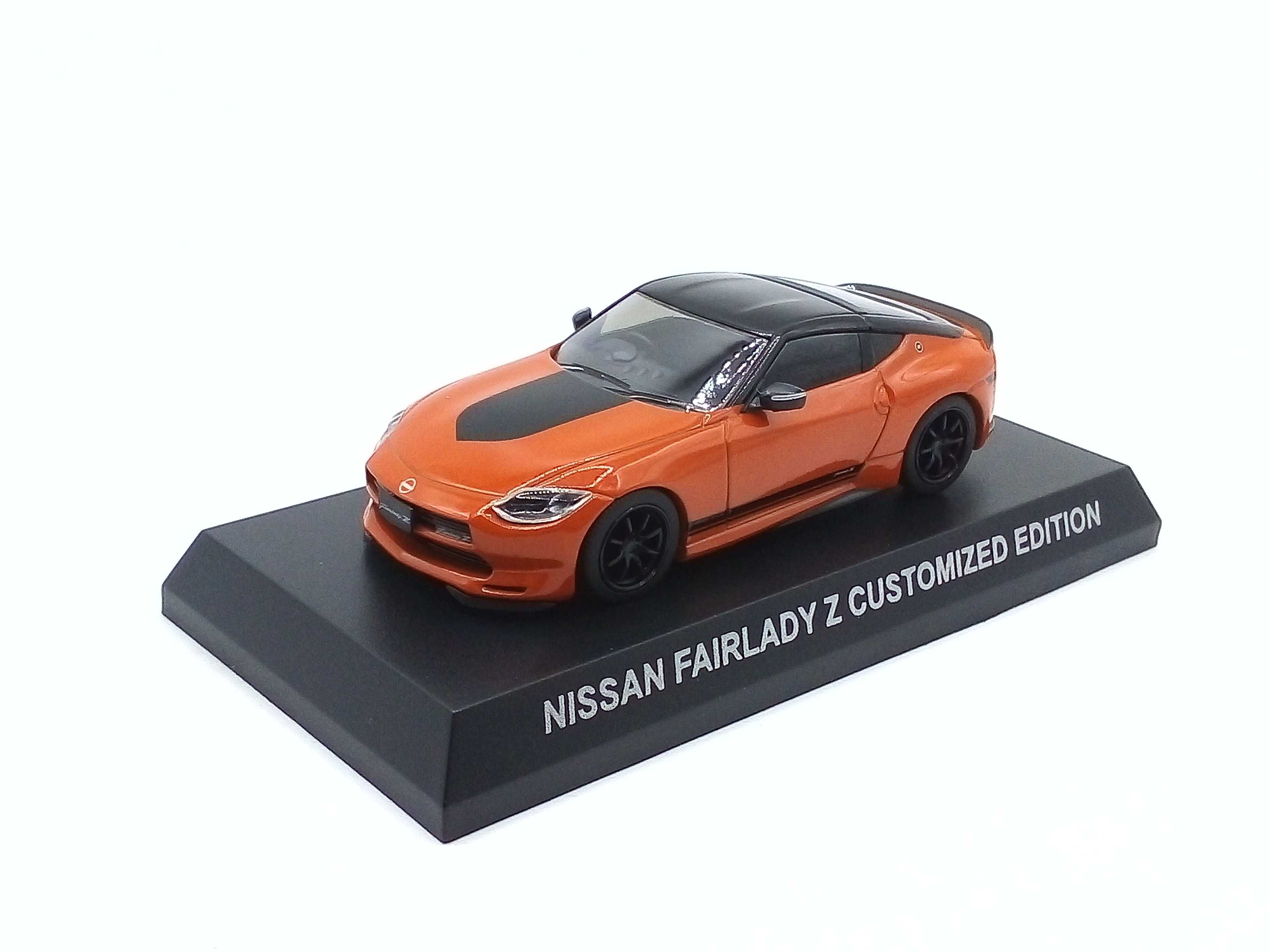 Nissan Fairlady Z Coupe Customed Edition 2023 - skala 1:64 Kyosho +box