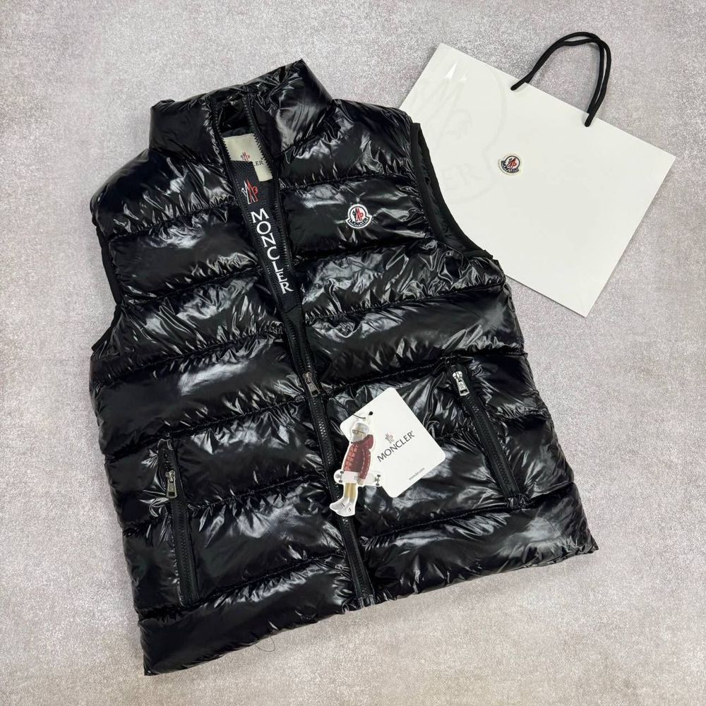 Жилетка Moncler