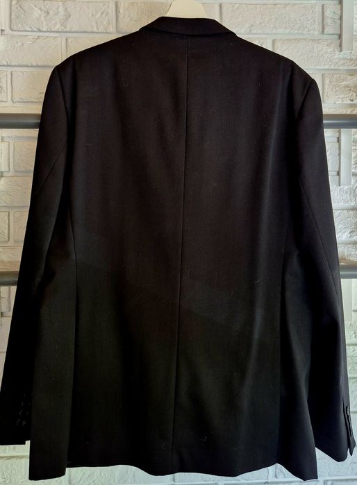 Czarny garnitur męski ZARA