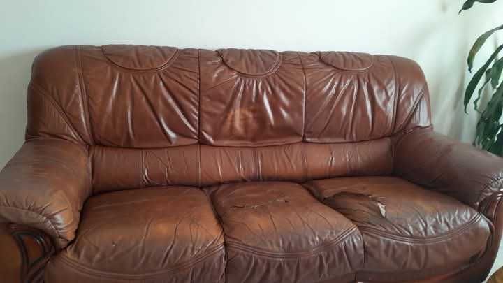 Vendo sofa e maple usados