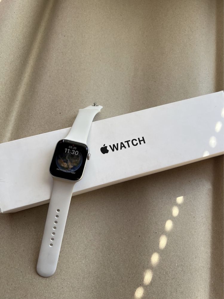 Apple Watch se 44