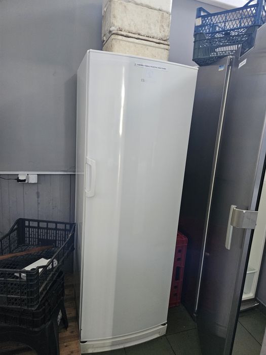 Witryna chłodnicza do gastronomii 175cm lodówka chłodnia