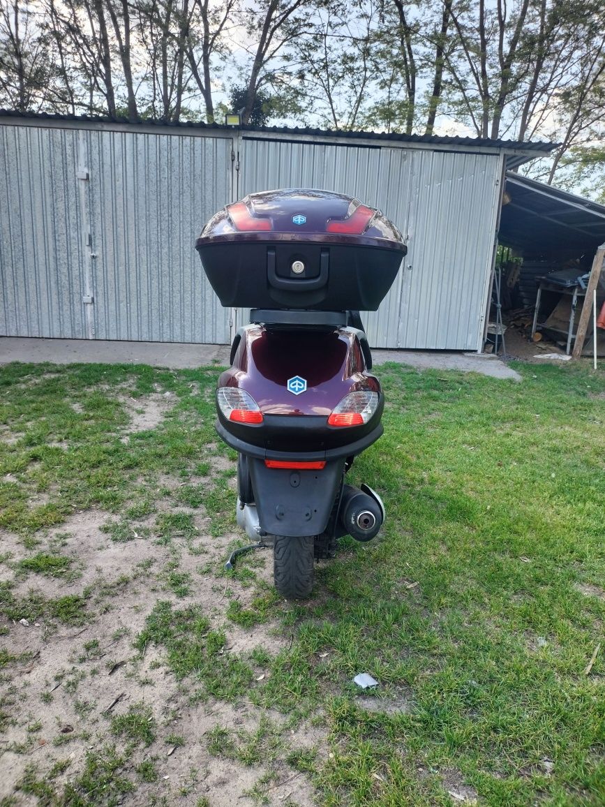 Piaggio MP3. 125cc 2011 rok na kat B