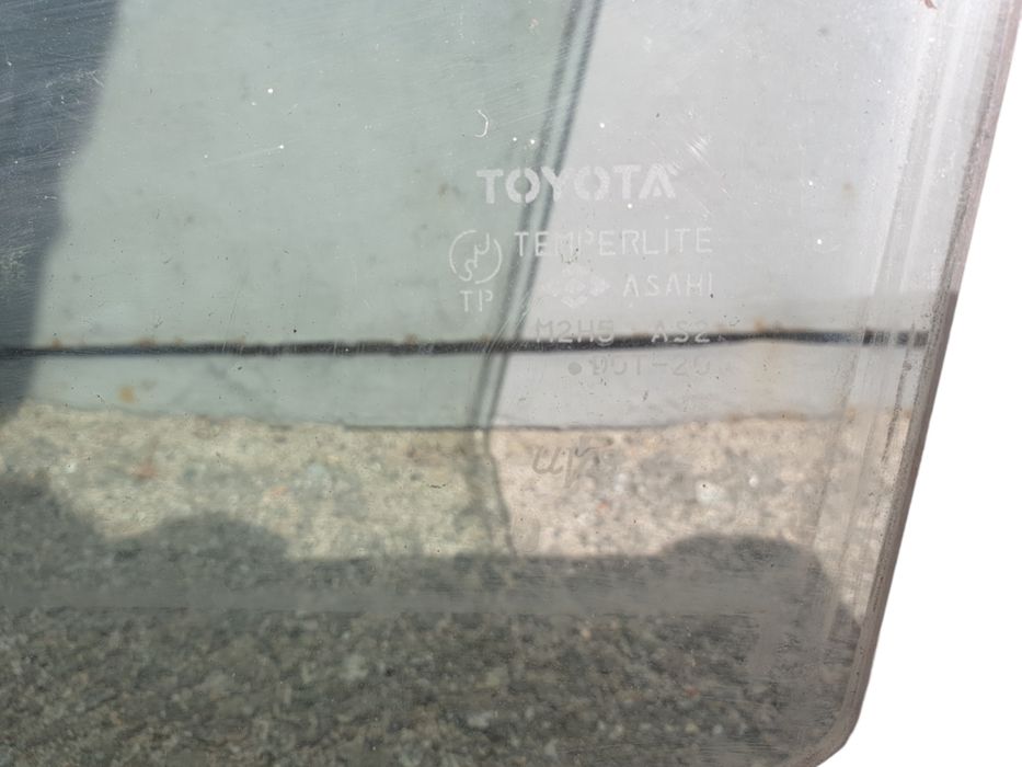 Стекло двери задней правой Toyota 4Runner 2002-2009 разборка