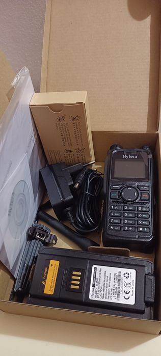 Портативна радіостанція Hytera PT580H Plus F 3 Tetra