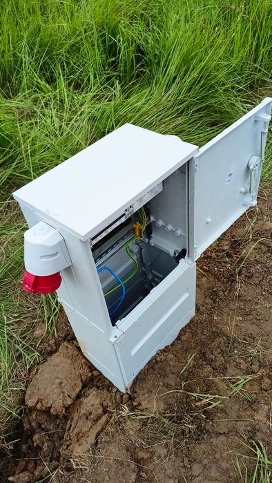 przyłącza wod-kan płyty fundamentowe,izolacje fundamentów