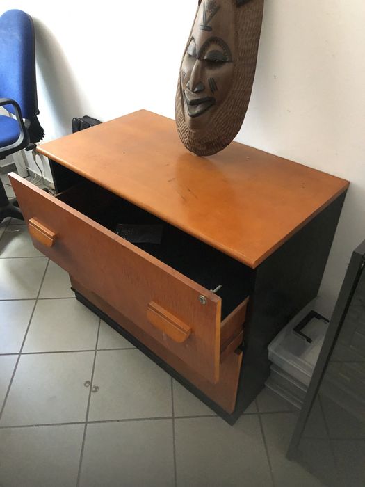 Unikatowe biurko dyrektorskie