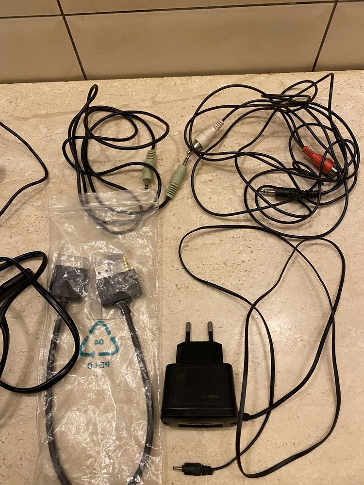 Кабеля, зарядки, micro usb, авто, Nokia, RCA, Samsung