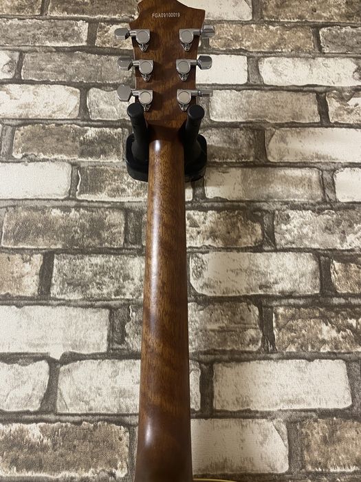 Електроакустична гітара