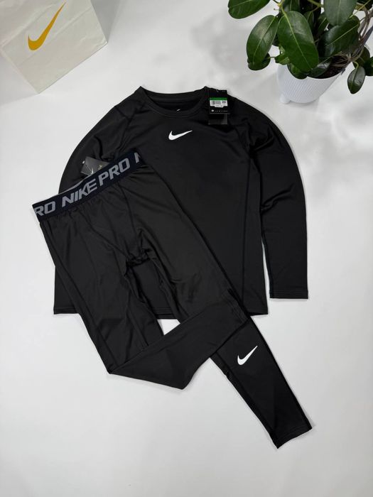 Nike Pro термобілизна тепла Чоловічий комплект термобілизни Nike