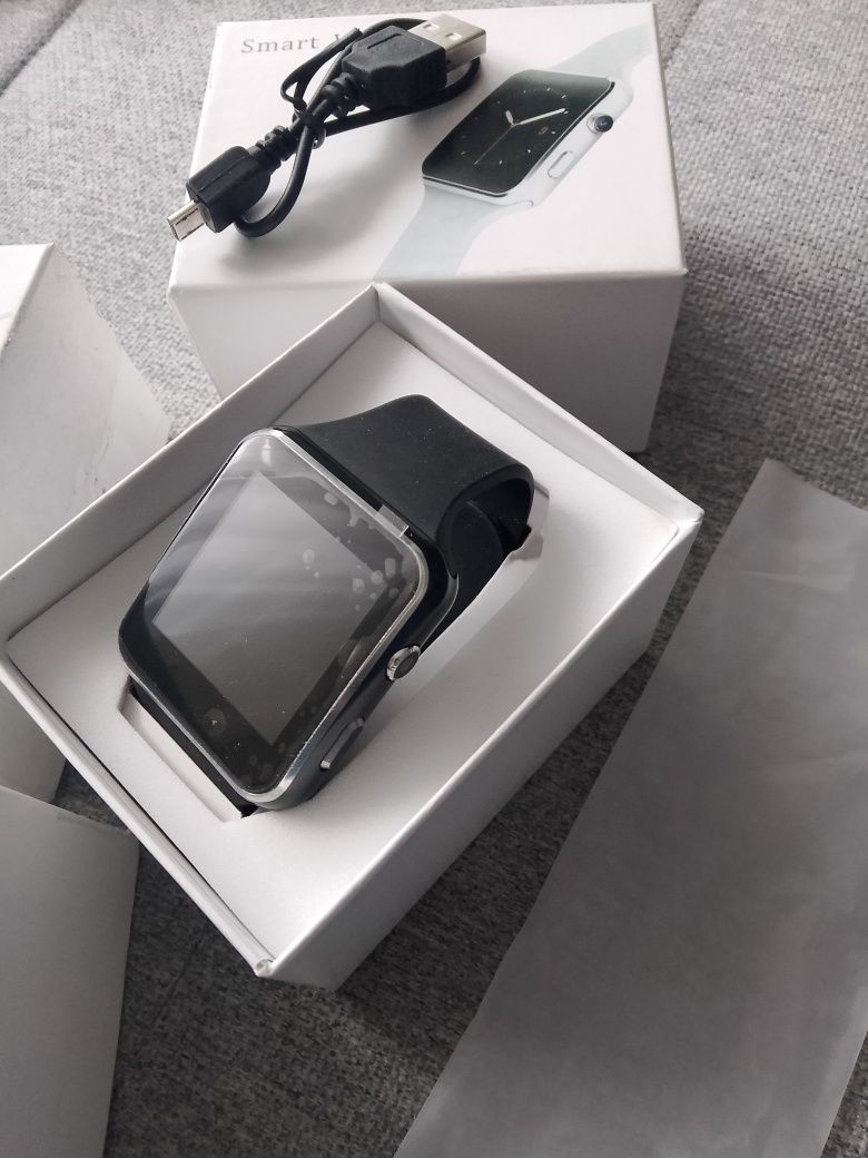 9 sztuk Smart watch karton box