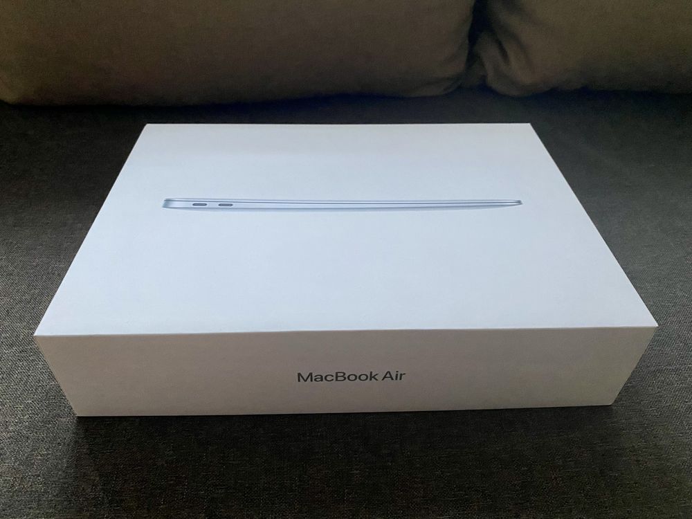 Apple MacBook Air i3/8GB/256/Iris Plus/MacOS