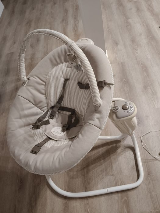 Bujaczek huśtawka niemowlęca Graco