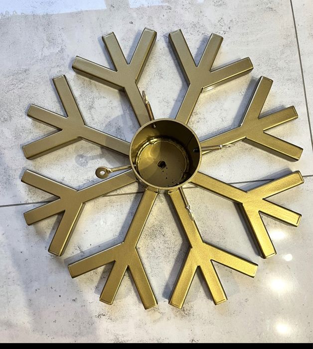 Stojak pod choinkę robiony na zamówienie – według potrzeb klienta