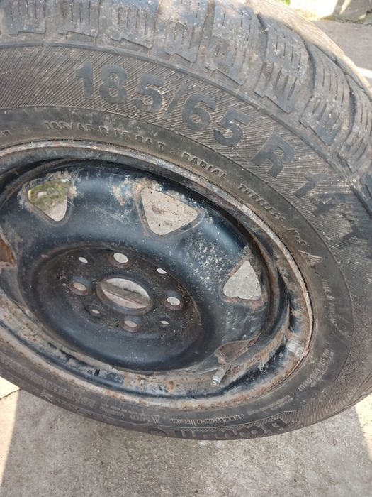 Продам шини зимові.б/у