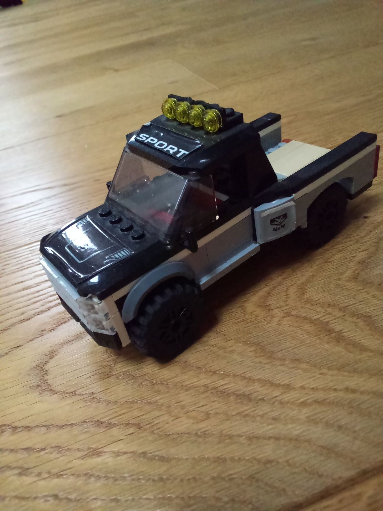 Samochód LEGO city