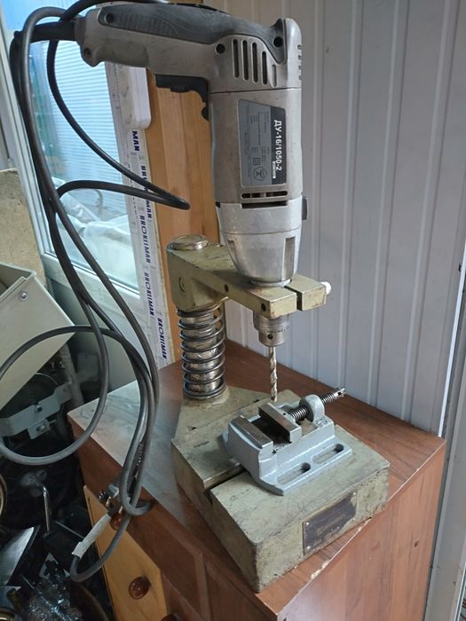 Стойка под дрель СССР+ тиски