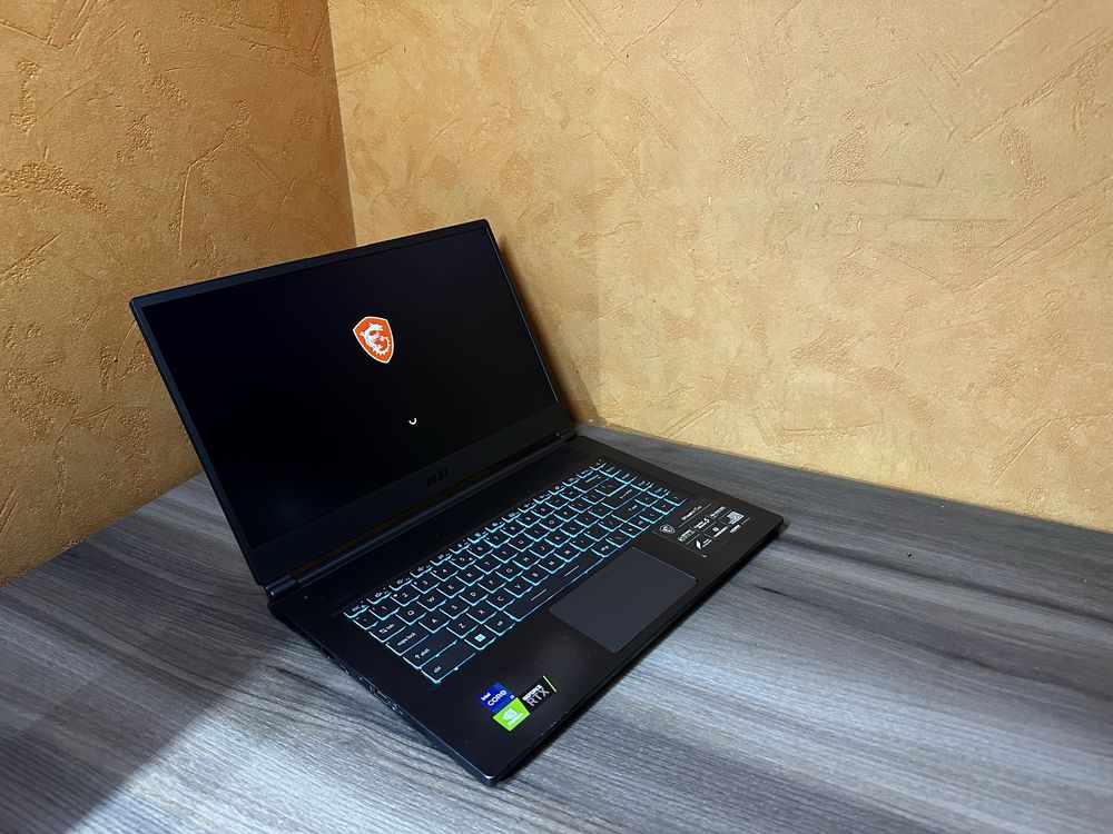 ТОП Игровой ноутбук MSI Stealth 15M(Core i7/RTX3060/512SSD/144HZ IPS)