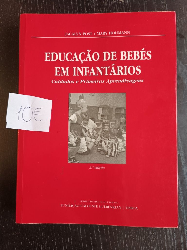 Livros de pedagogia e educação