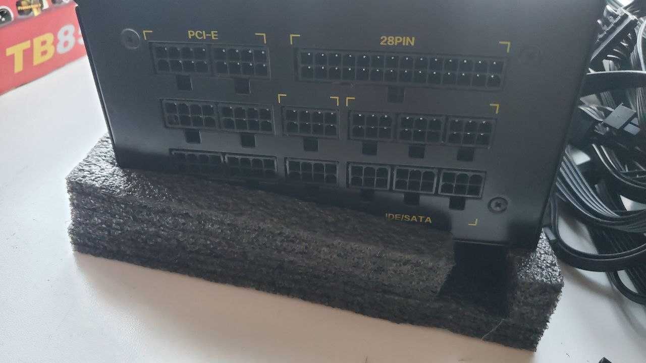 Блок 1350W 80gold + Материнська плата Biostar TB85 6PCIE Celeron 8gb