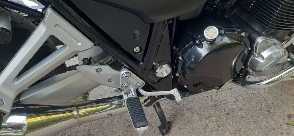 Suzuki GSX 1400  [ не хонда ямаха кавасакі )