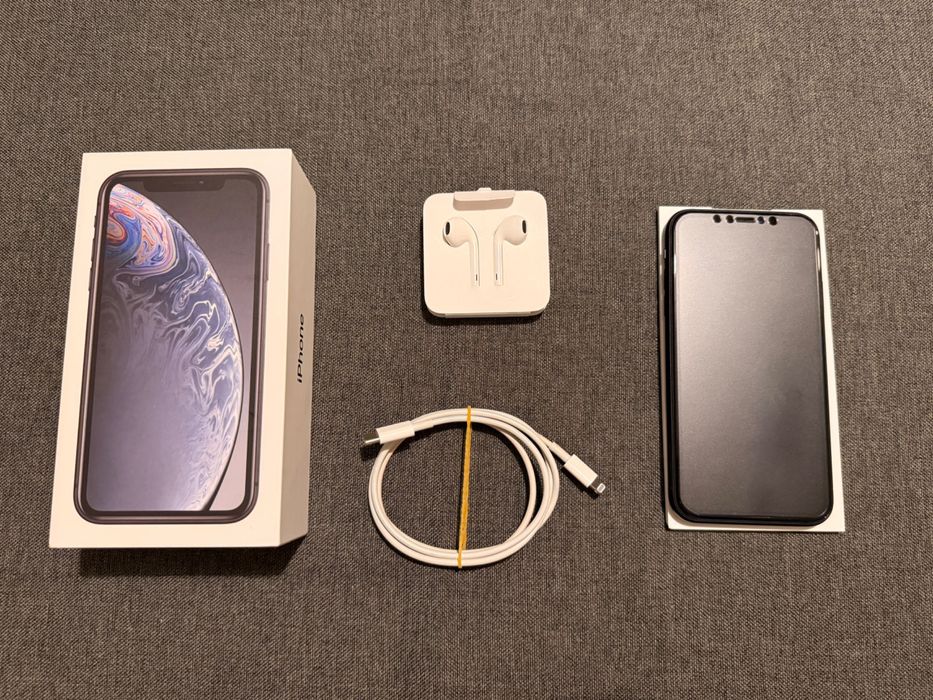 iPhone XR 64 GB Czarny 85% – stan idealny – EarPods Lightning + kabel