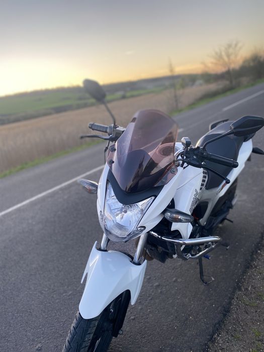 Продам Lifan kp200