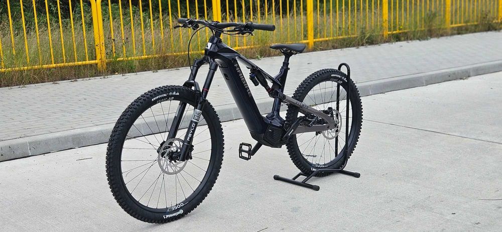 Rower elektryczny Haibike ALLMTN CF 10 skrzynia biegów Pinion 800Wh