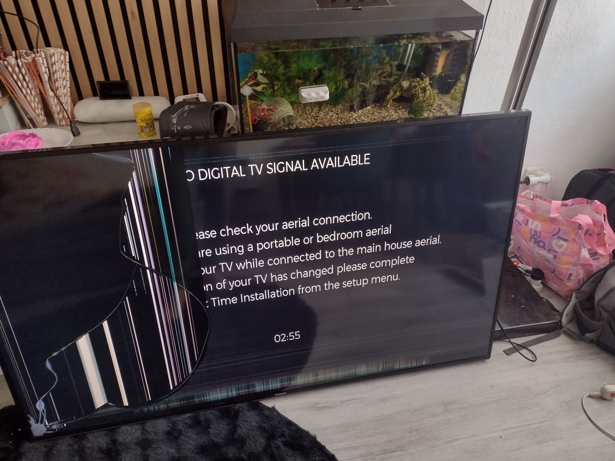 Panasonic tx65fx560b uszkodzony