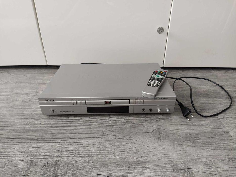 Odtwarzacz DVD Red Star 510 CD MP3 CD-R CD-RW DolbyDigital wyświetlacz