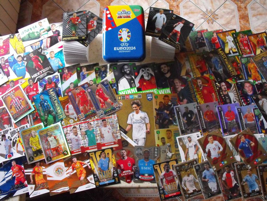 Karty piłkarskie PANINI, TOPPS. SUPER zestaw 225 kart bez powtórek !!!